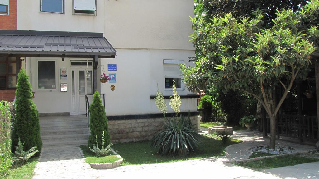 The House Apartments & Guest Rooms Ohrida Exterior foto